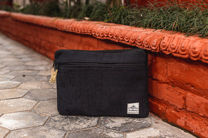 Linear Hemp Laptop Sleeve - Black