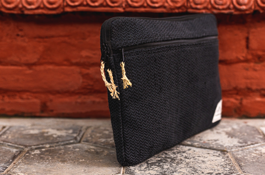 Linear Hemp Laptop Sleeve - Black